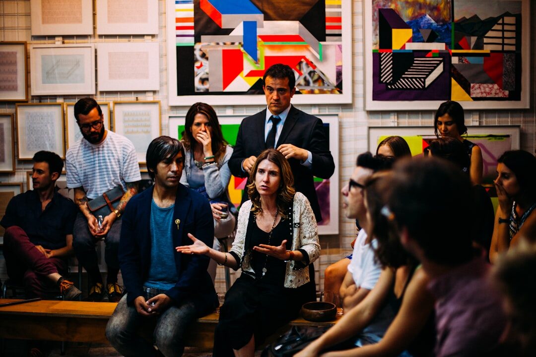 group discussion in meeting